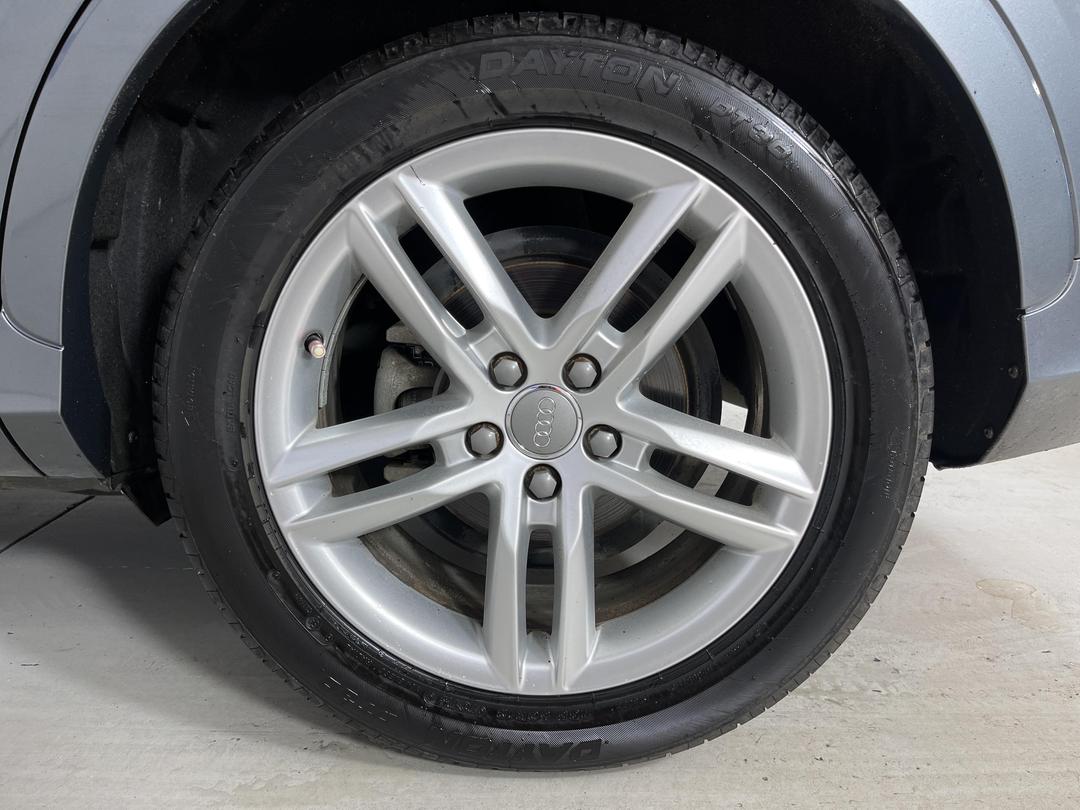 Photo '11' of Audi Q3