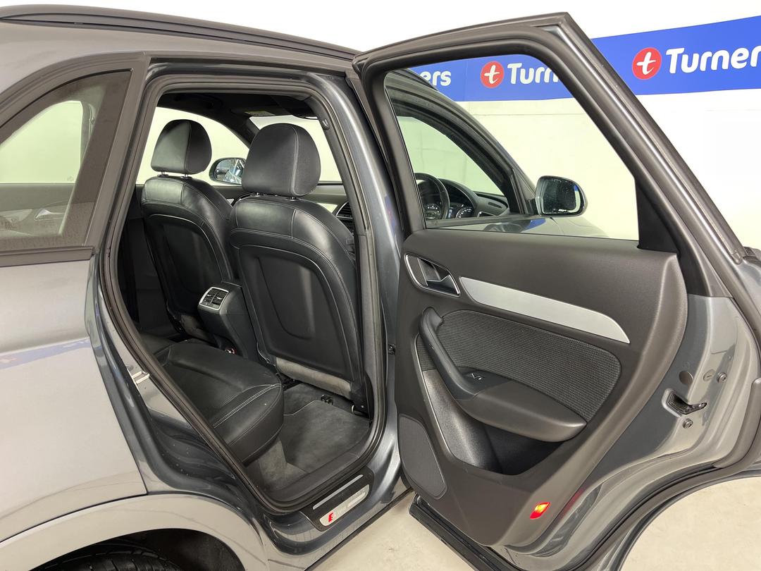 Photo '19' of Audi Q3