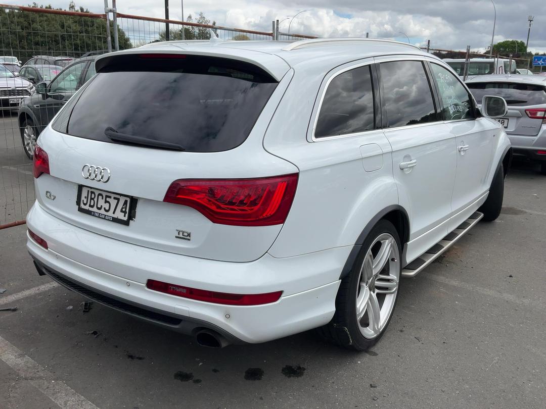 Photo '4' of Audi Q7 S Line + TDI Quattro Photo '4' of Audi Q7 S Line + TDI Quattro