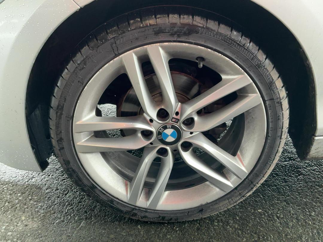 Photo '5' of BMW 1 Series 118I Photo '5' of BMW 1 Series 118I
