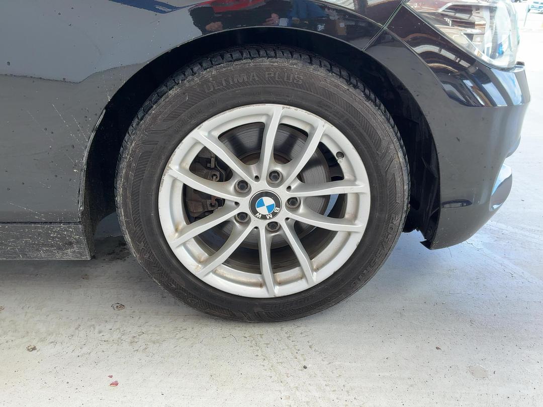Photo '7' of BMW 1 Series 120I Photo '7' of BMW 1 Series 120I