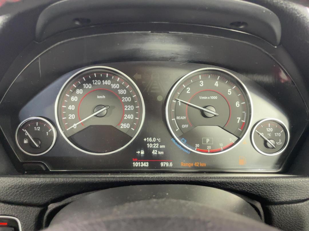 Photo '21' of BMW 3 Series