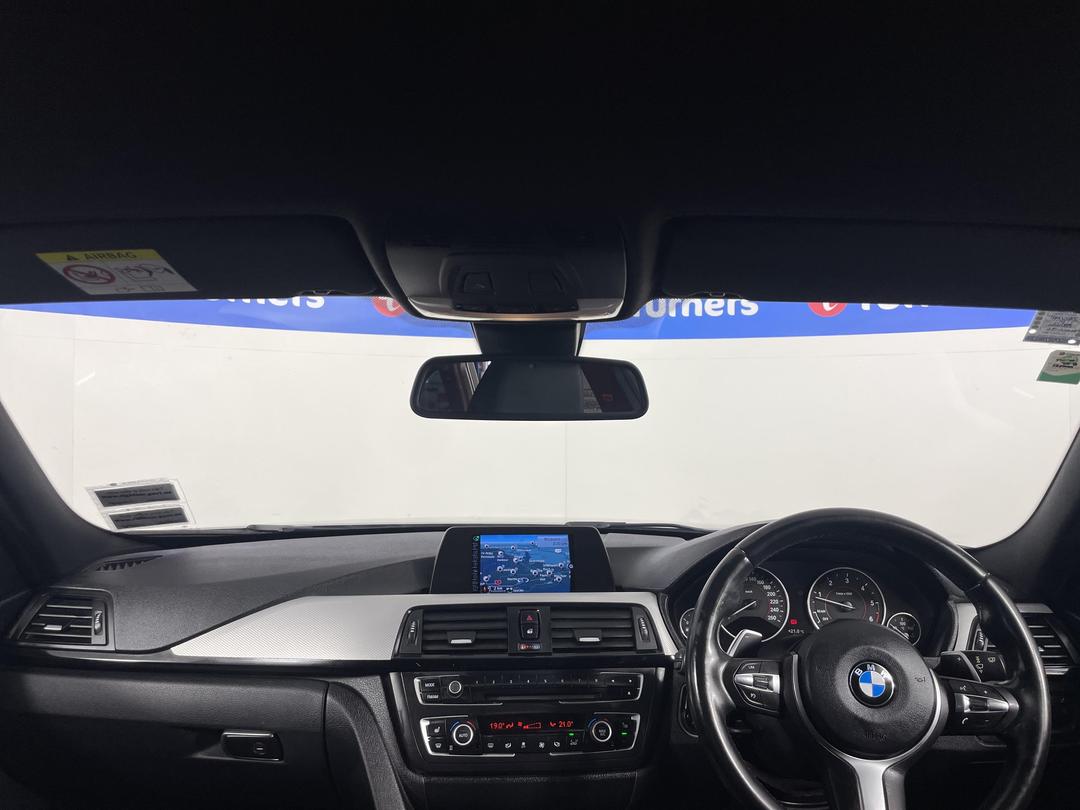 Photo '17' of BMW 3 Series