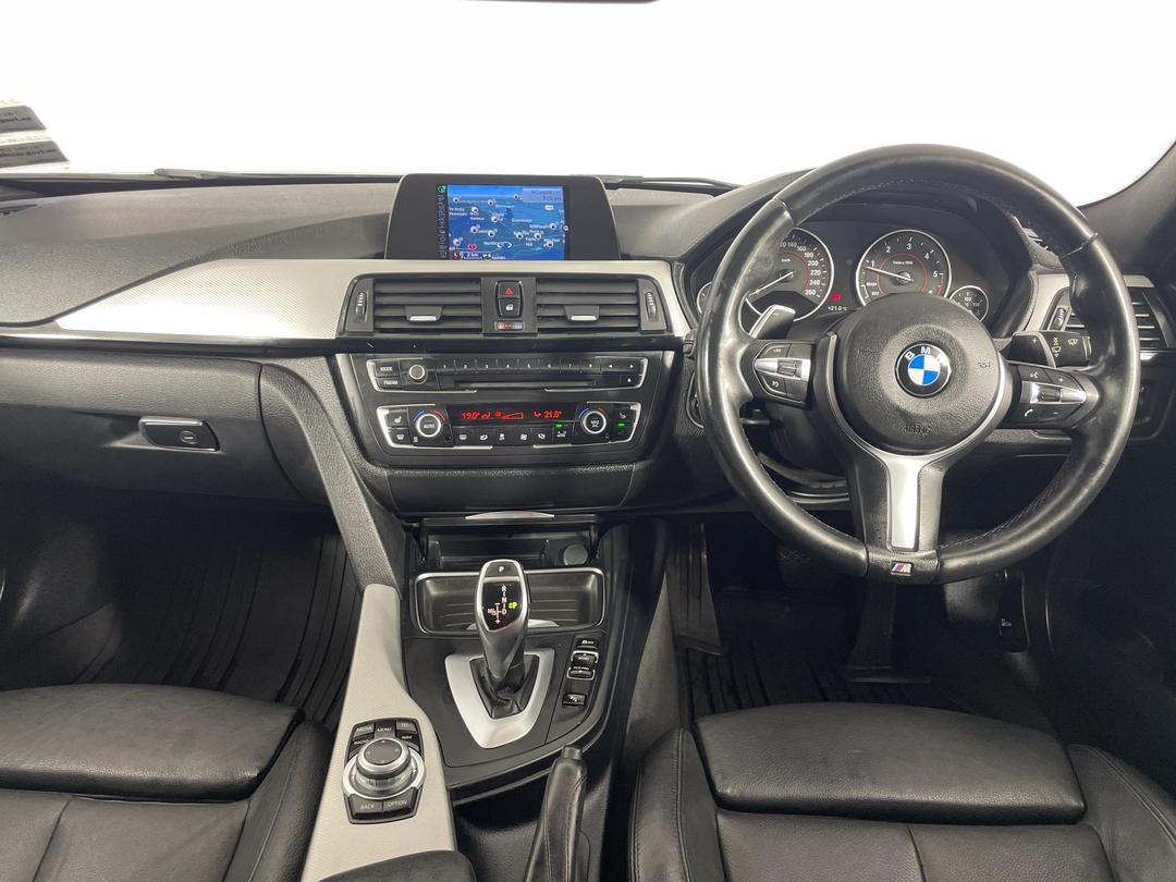 Photo '18' of BMW 3 Series