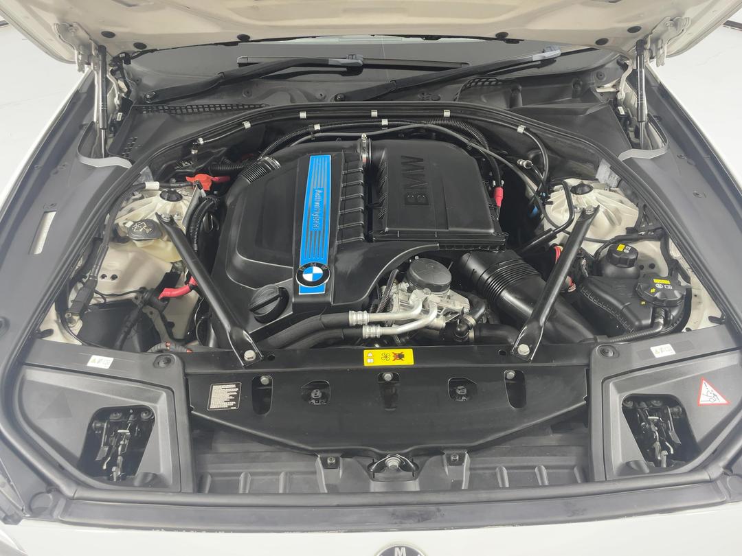 Photo '13' of BMW 535I