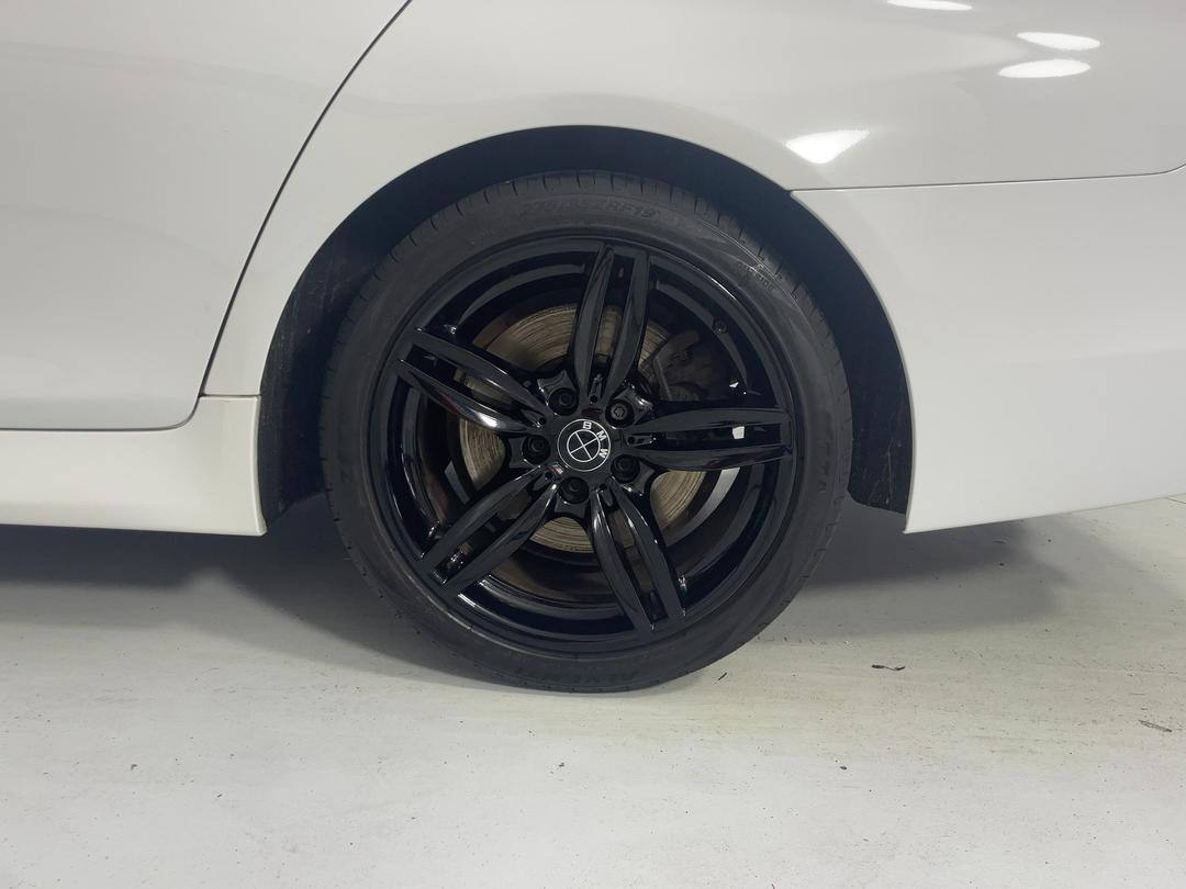 Photo '11' of BMW 535I