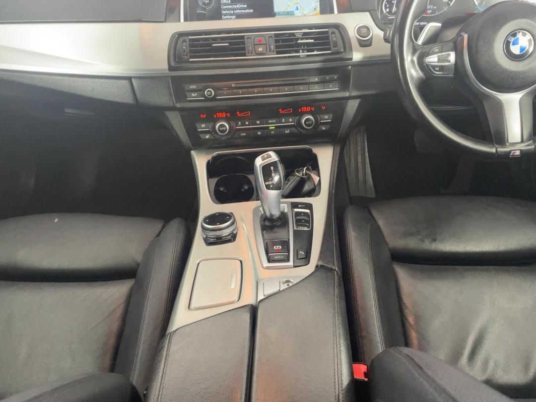 Photo '18' of BMW 535I