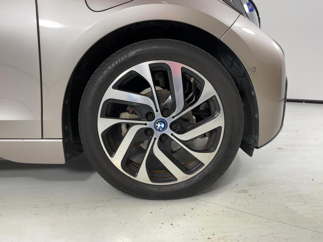 Photo '9' of BMW I3
