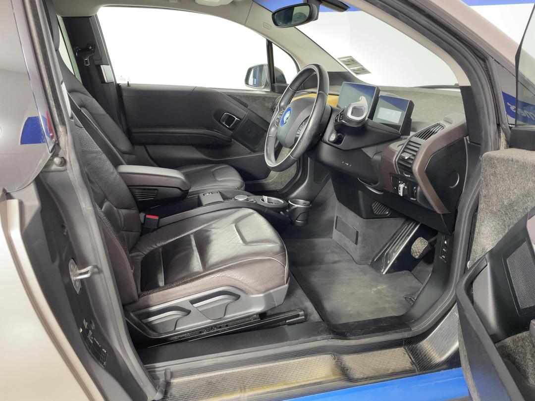 Photo '16' of BMW I3