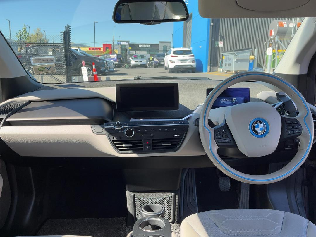 Photo '15' of BMW I3 Photo '15' of BMW I3
