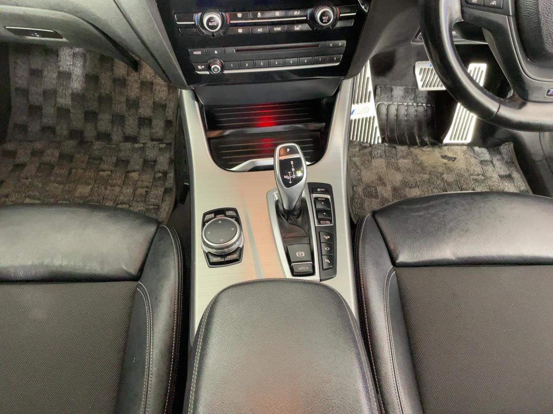 Photo '18' of BMW X4