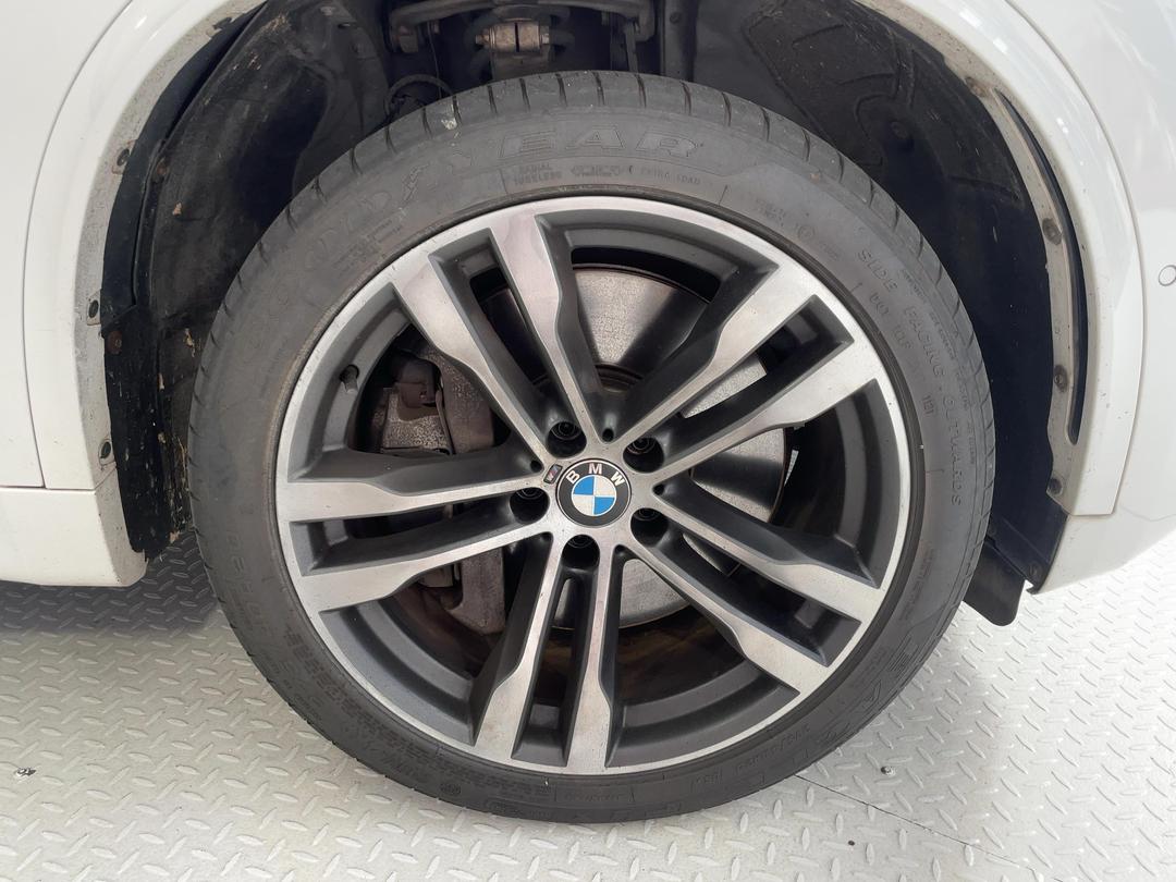 Photo '9' of BMW X5