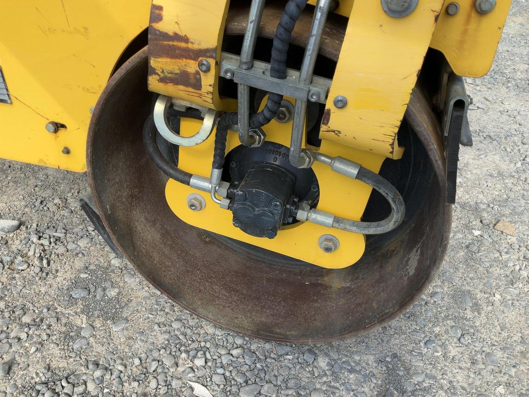 Photo '18' of Bomag BW 90 AD-5 Roller