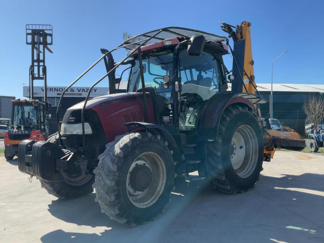 Photo '9' of Case Maxxum CVT 120 Tractor