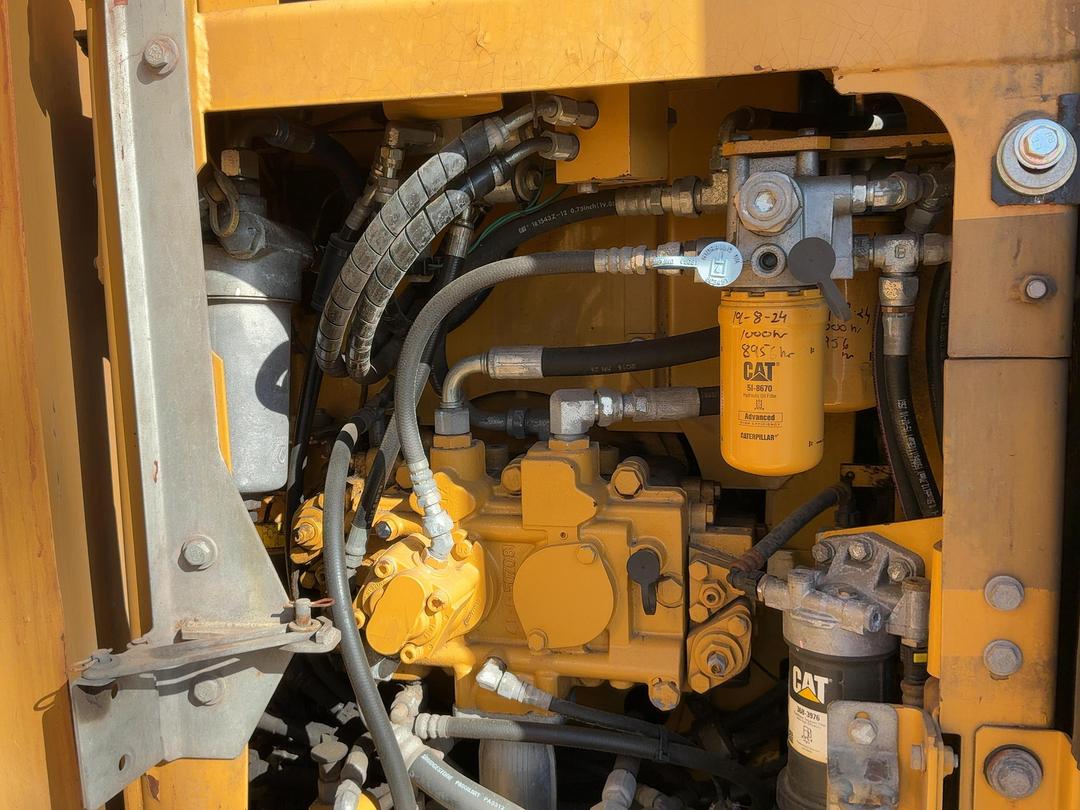 Photo '29' of CAT 312E Excavator
