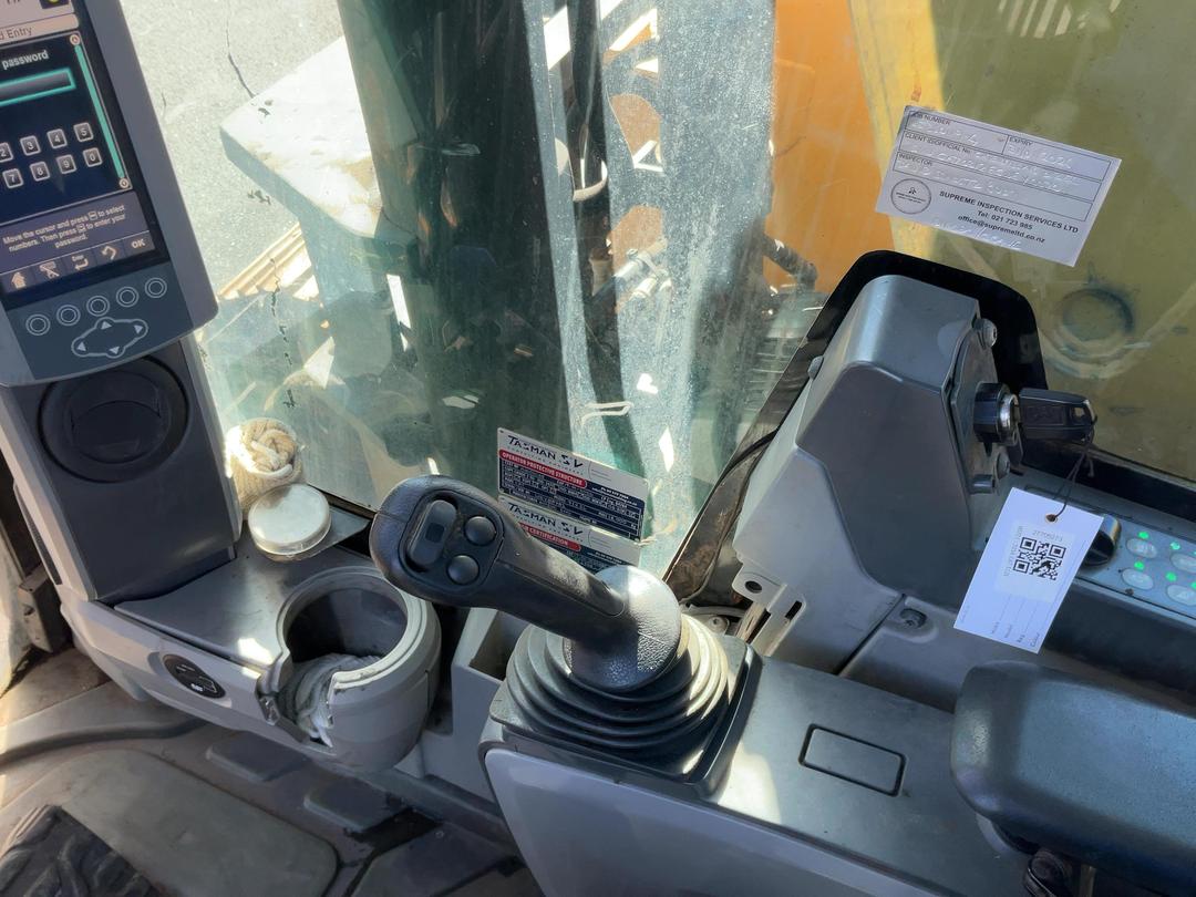 Photo '28' of CAT 312E Excavator
