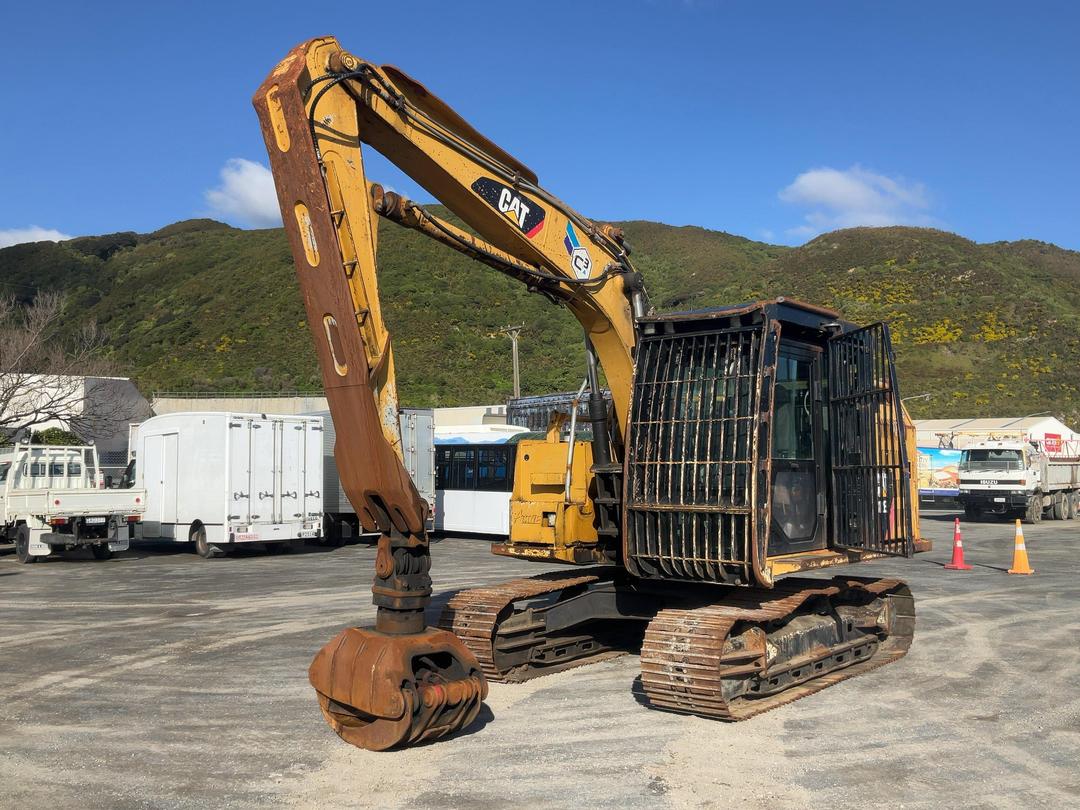 Photo '10' of Caterpillar 312E Excavator