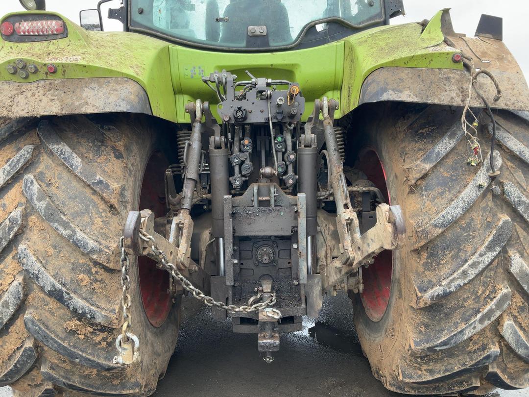 Photo '22' of Claas Arion 650-50 CEBIS T Tractor