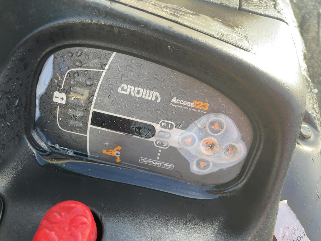 Photo '13' of Crown WT3020 Forklift