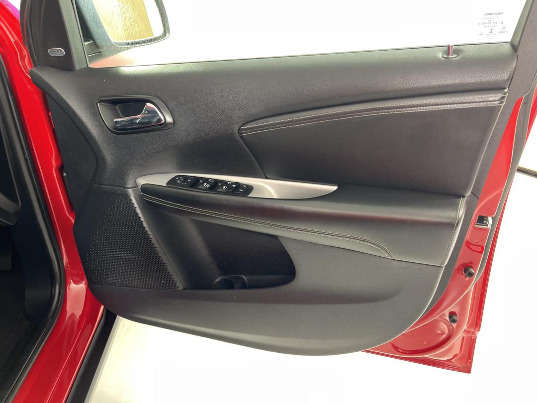 Photo '15' of Dodge Journey