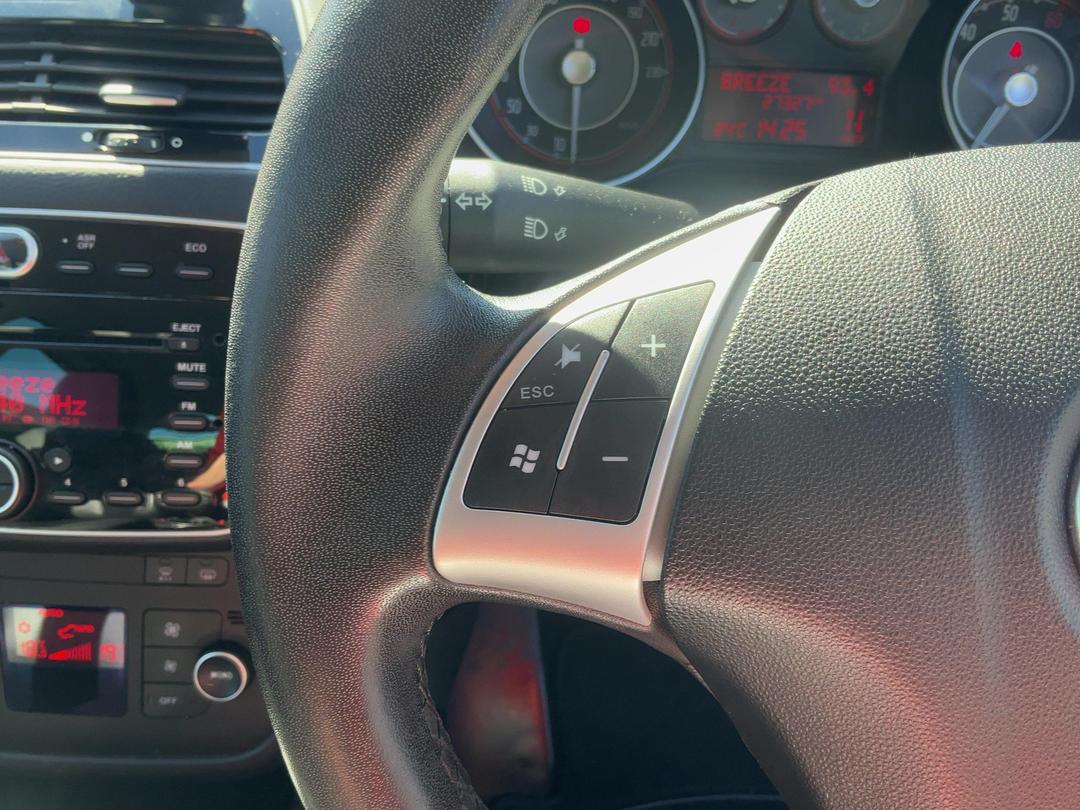 Photo '27' of Fiat Punto