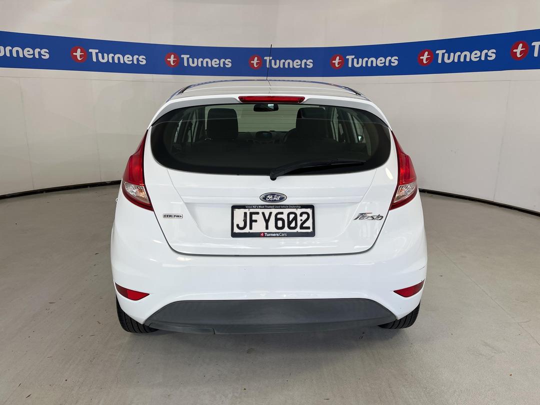 Photo '6' of Ford Fiesta