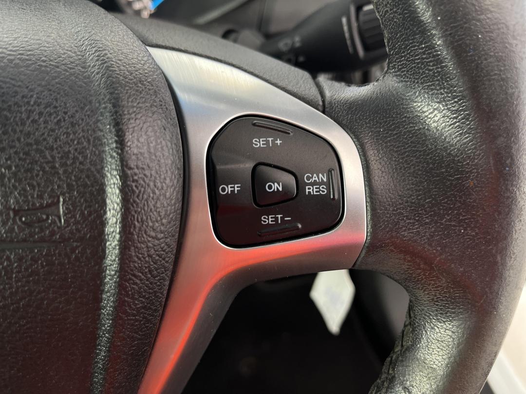 Photo '25' of Ford Fiesta