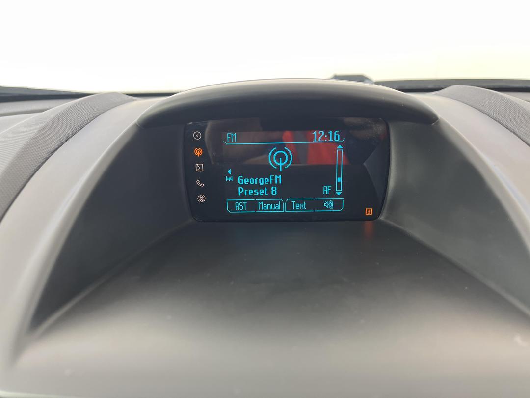 Photo '27' of Ford Fiesta