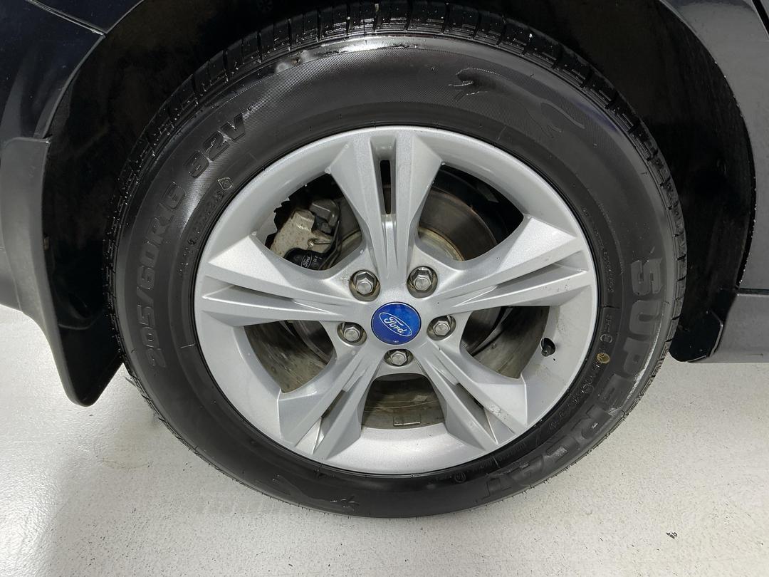 Photo '12' of Ford Focus