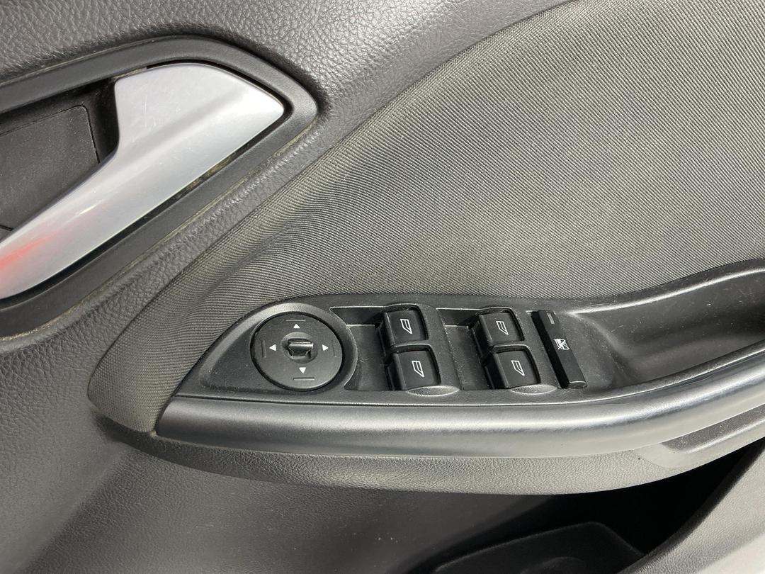 Photo '25' of Ford Focus