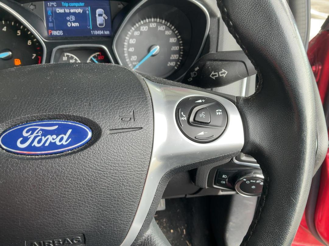 Photo '22' of Ford Focus 2.0 Petrol Auto Photo '22' of Ford Focus 2.0 Petrol Auto