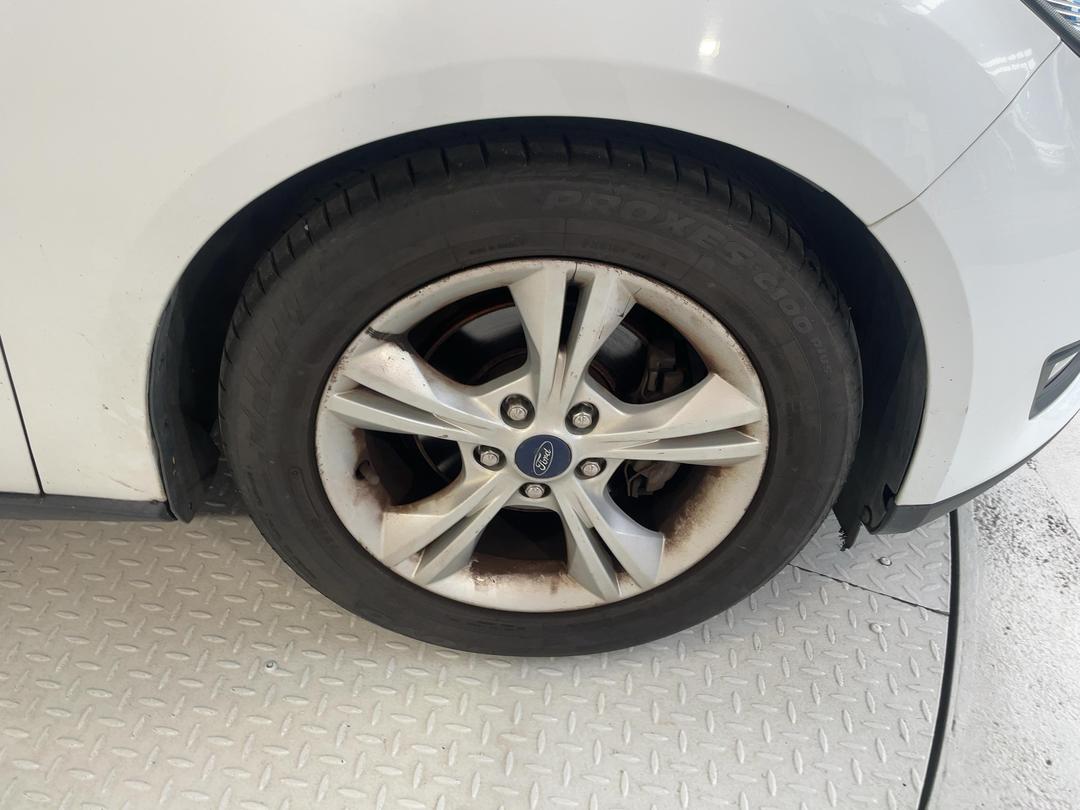 Photo '9' of Ford Focus