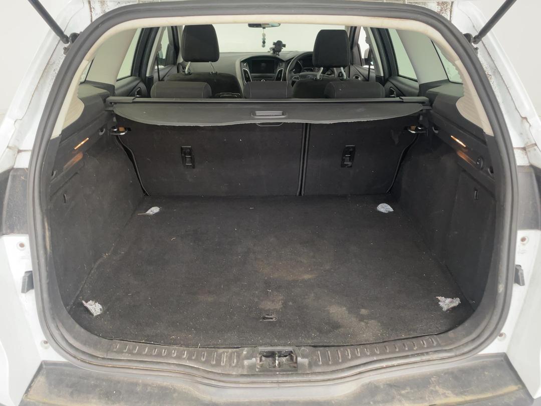 Photo '14' of Ford Focus