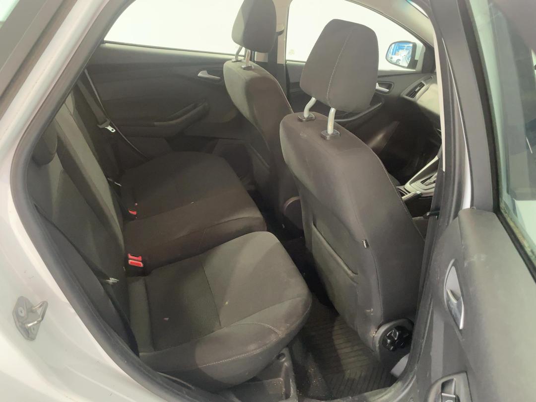 Photo '20' of Ford Focus