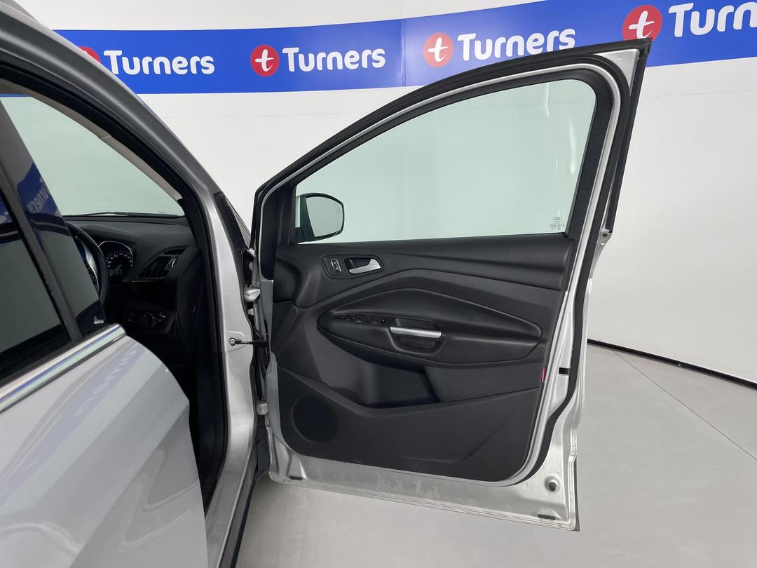 Photo '15' of Ford Kuga