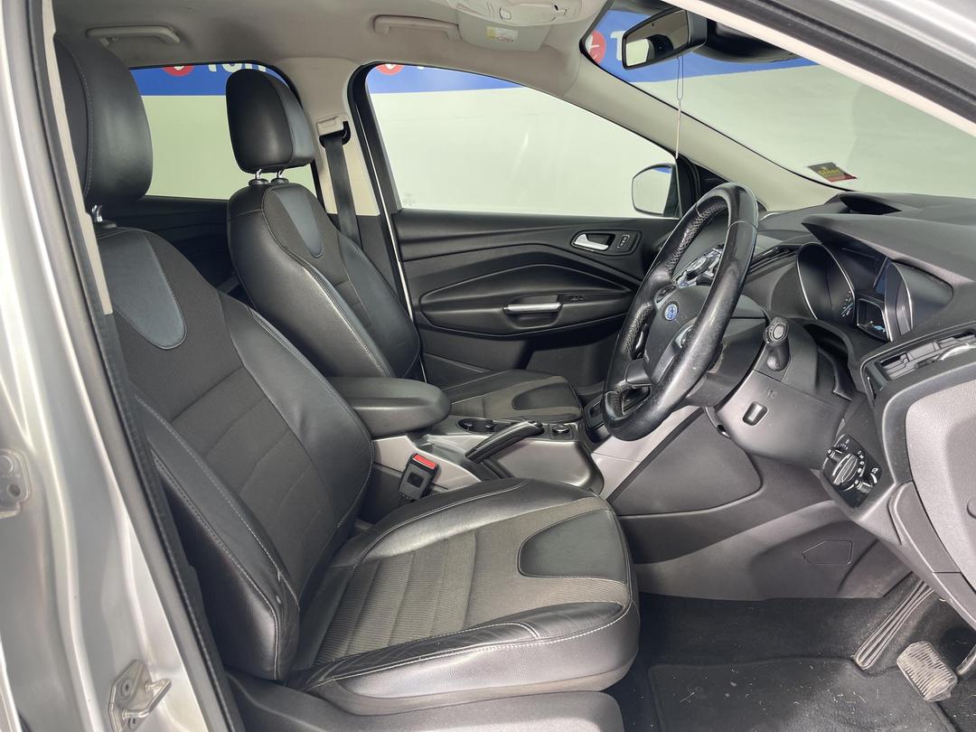 Photo '16' of Ford Kuga