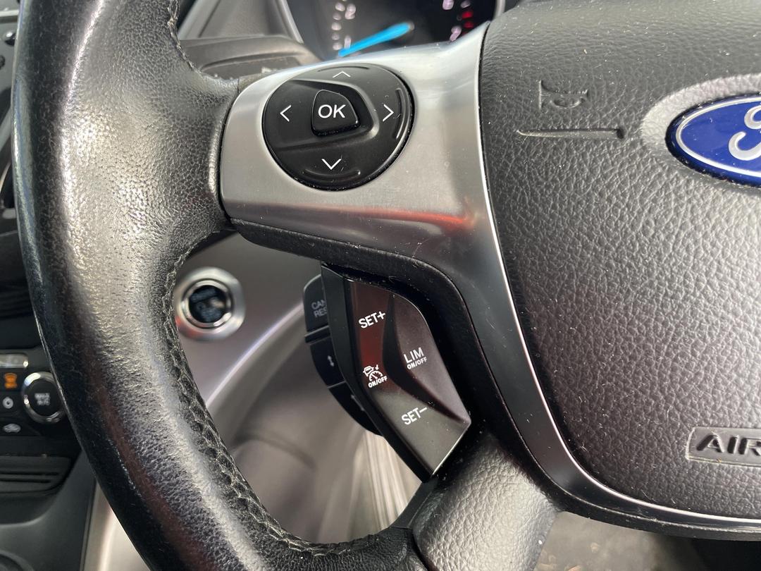 Photo '26' of Ford Kuga