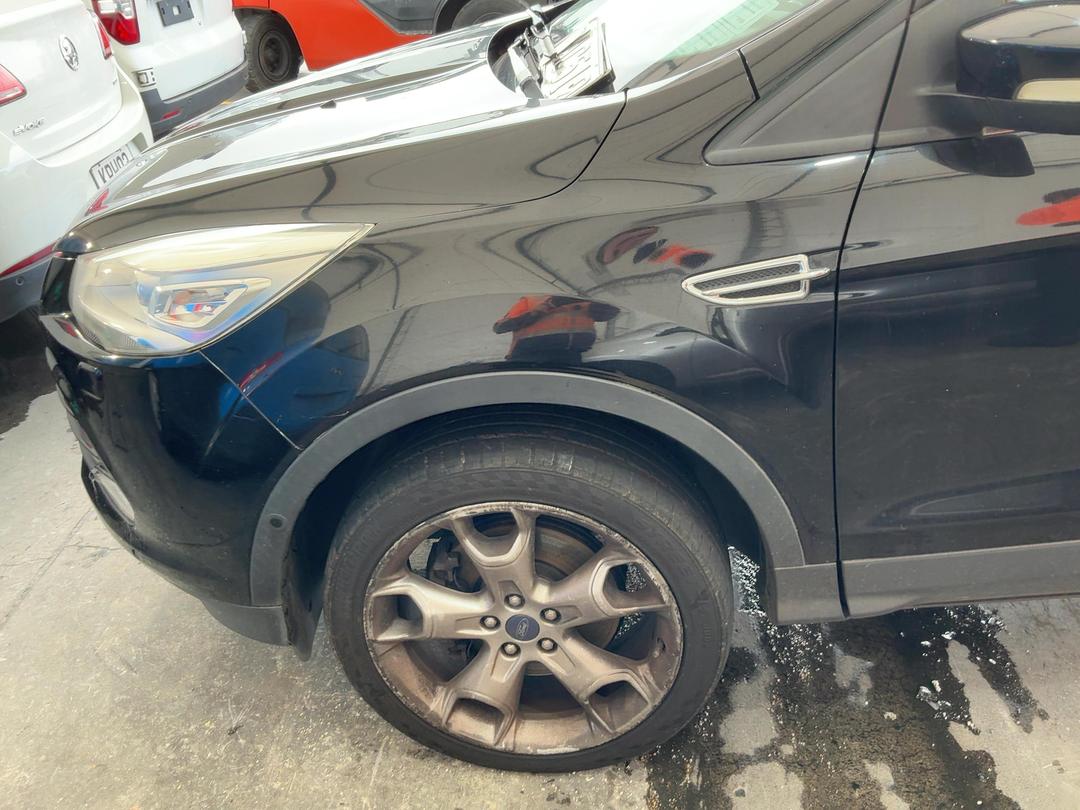 Photo '9' of Ford Kuga Titanium AWD Diesel Photo '9' of Ford Kuga Titanium AWD Diesel