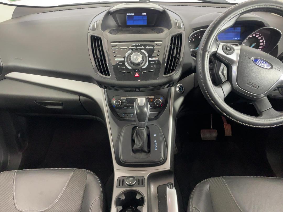 Photo '18' of Ford Kuga