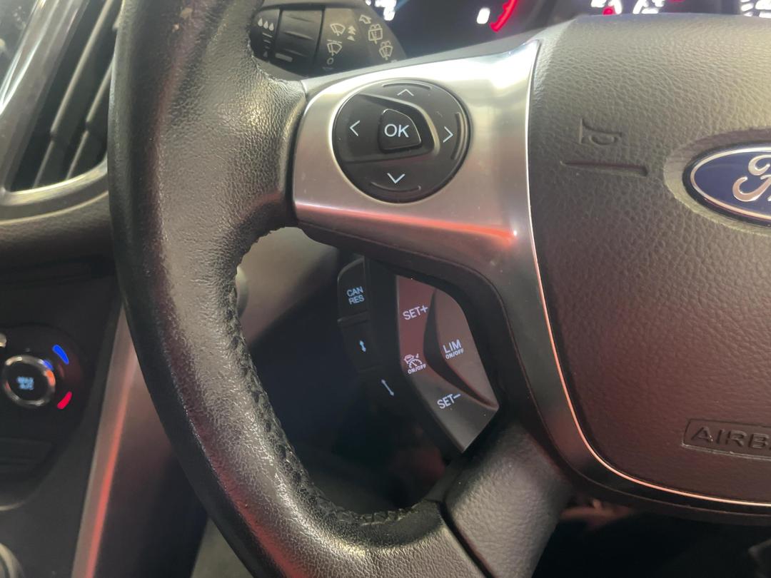 Photo '23' of Ford Kuga
