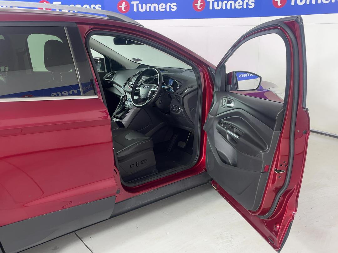 Photo '15' of Ford Kuga