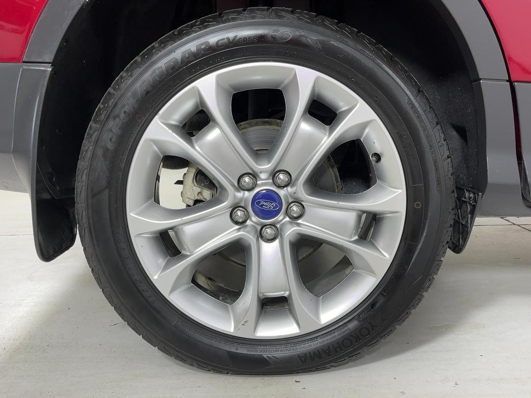 Photo '12' of Ford Kuga
