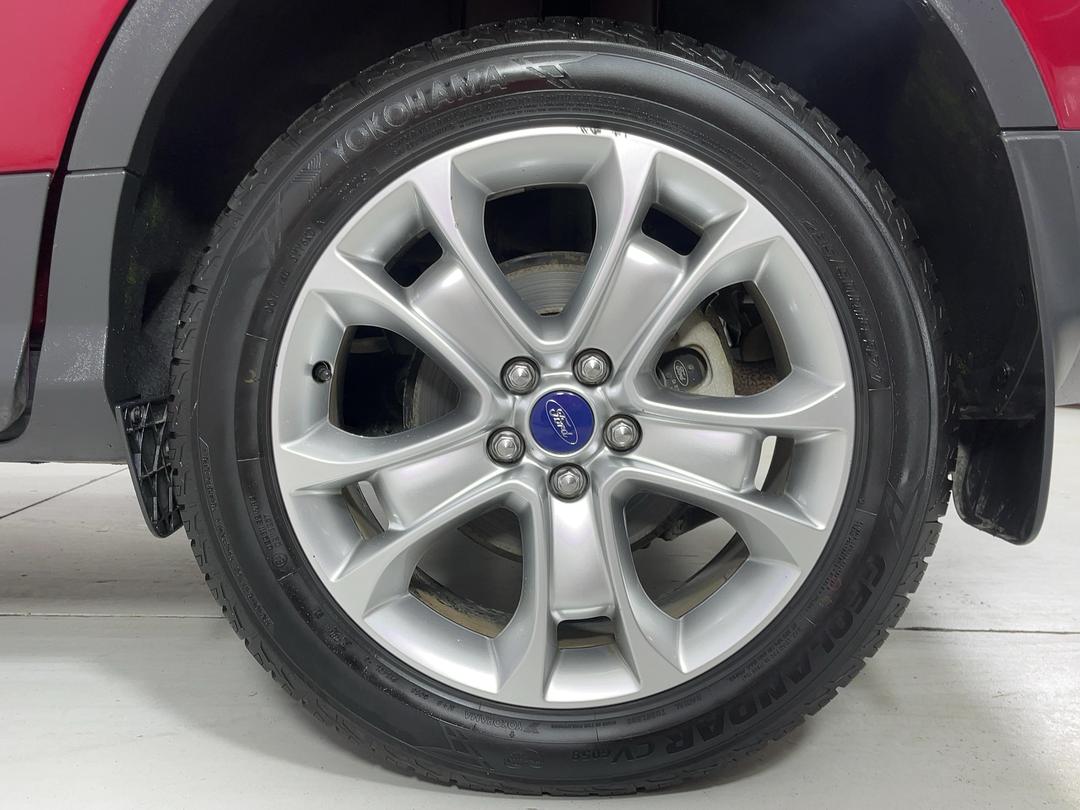 Photo '11' of Ford Kuga