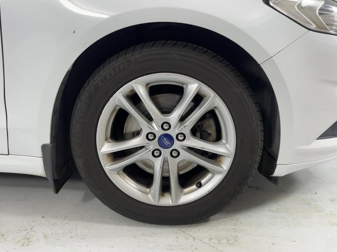 Photo '9' of Ford Mondeo