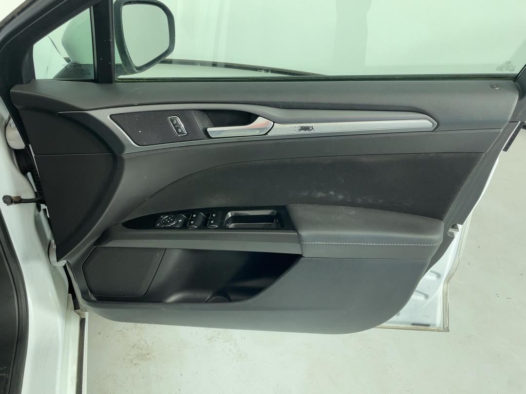 Photo '15' of Ford Mondeo