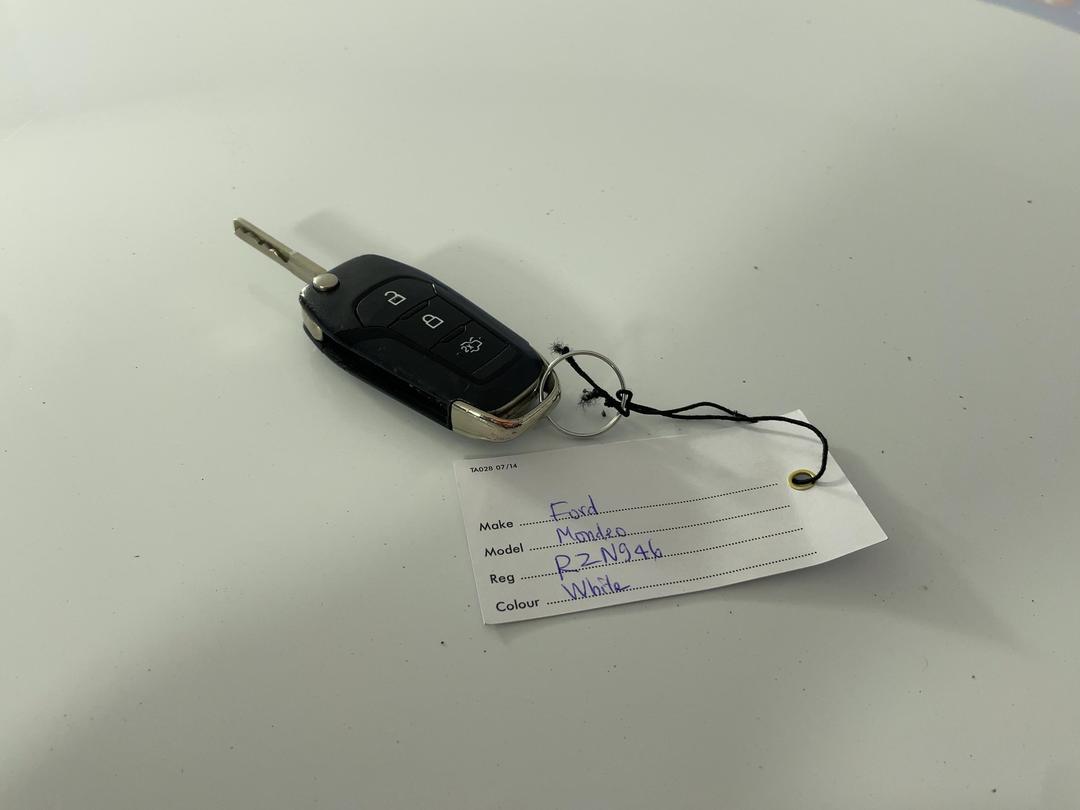 Photo '22' of Ford Mondeo
