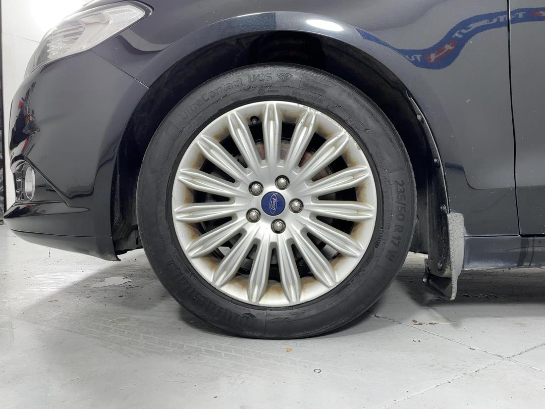 Photo '10' of Ford Mondeo