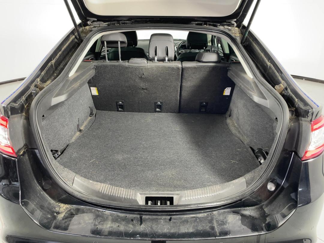 Photo '14' of Ford Mondeo