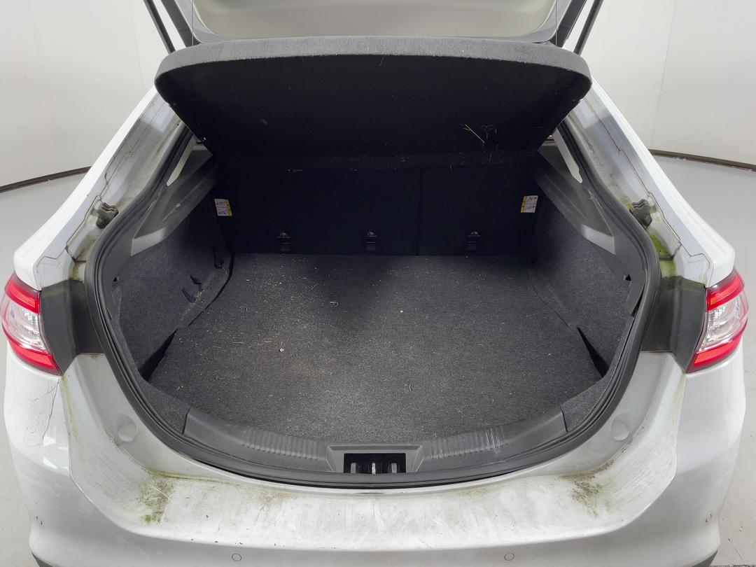 Photo '12' of Ford Mondeo Trend 5DR Diesel Photo '12' of Ford Mondeo Trend 5DR Diesel