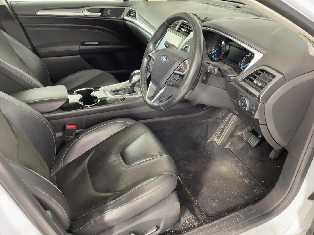Photo '14' of Ford Mondeo Trend 5DR Diesel Photo '14' of Ford Mondeo Trend 5DR Diesel